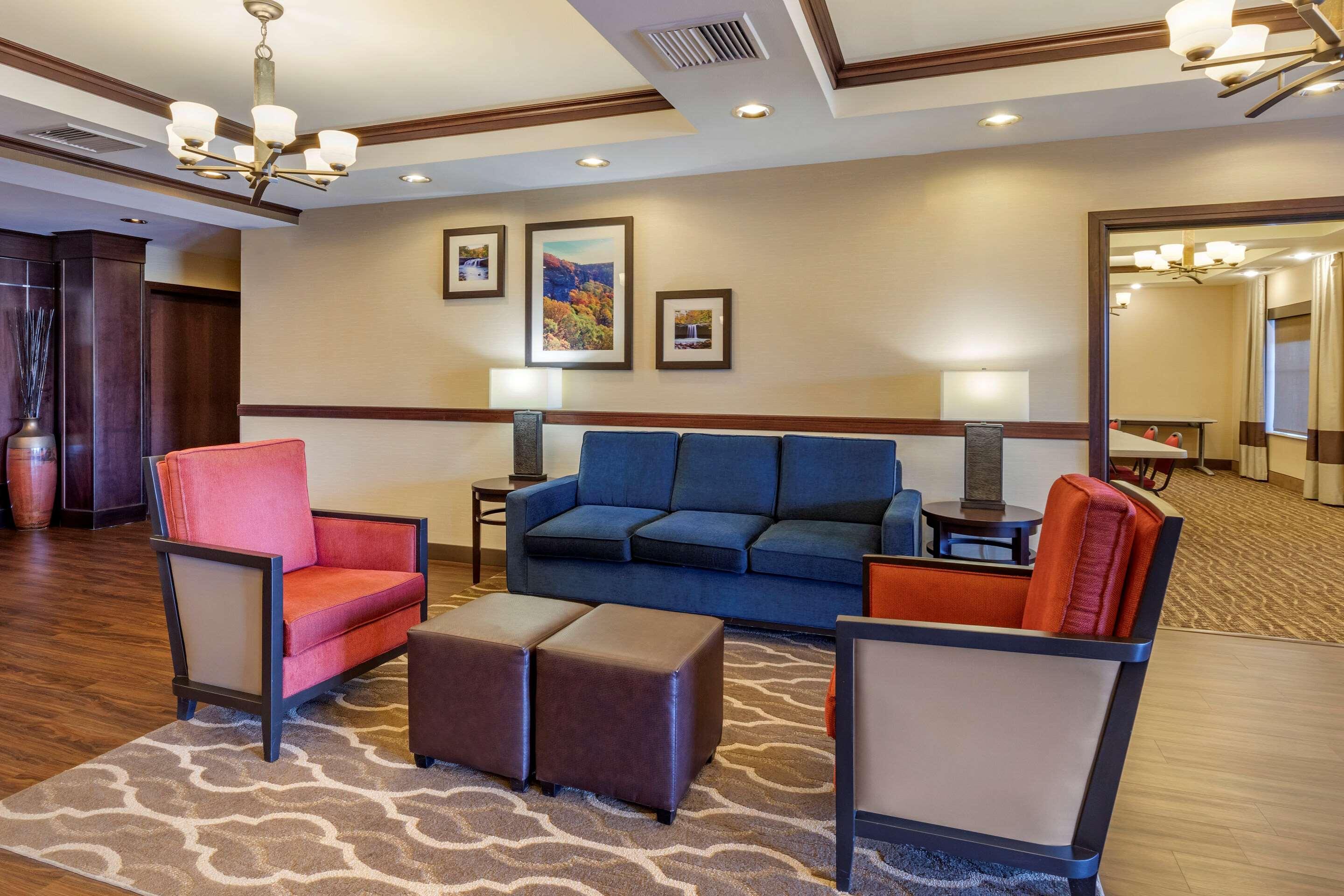 Comfort Inn & Suites Russellville I-40 Экстерьер фото