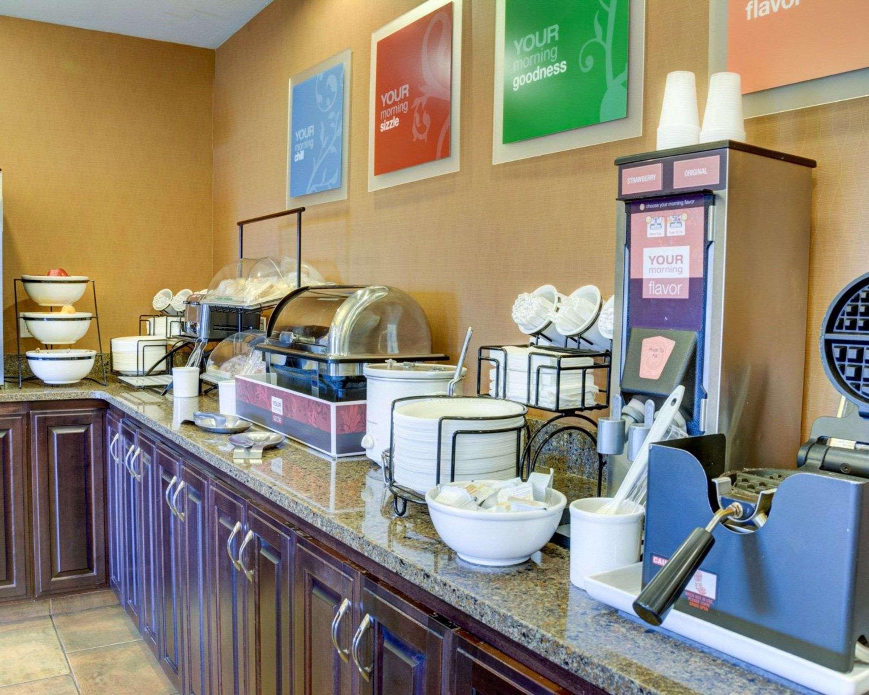Comfort Inn & Suites Russellville I-40 Экстерьер фото