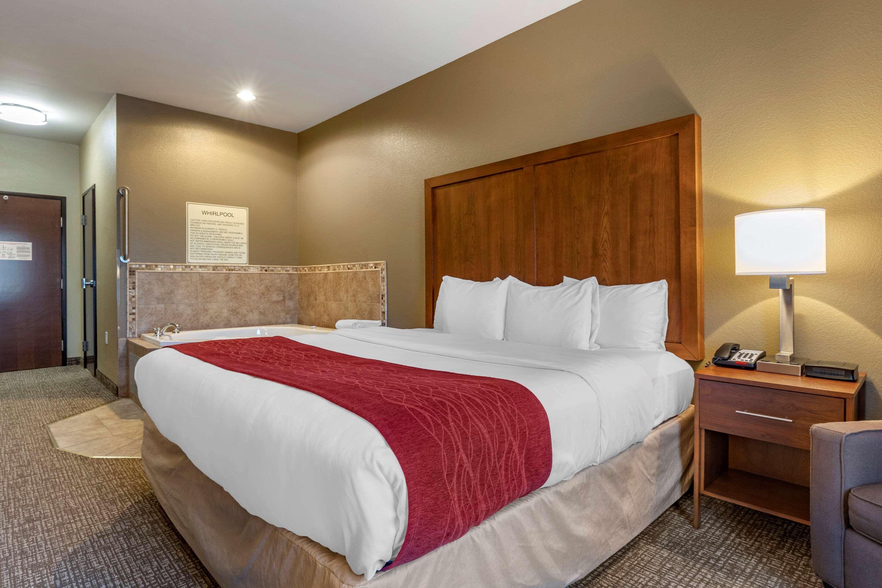 Comfort Inn & Suites Russellville I-40 Экстерьер фото