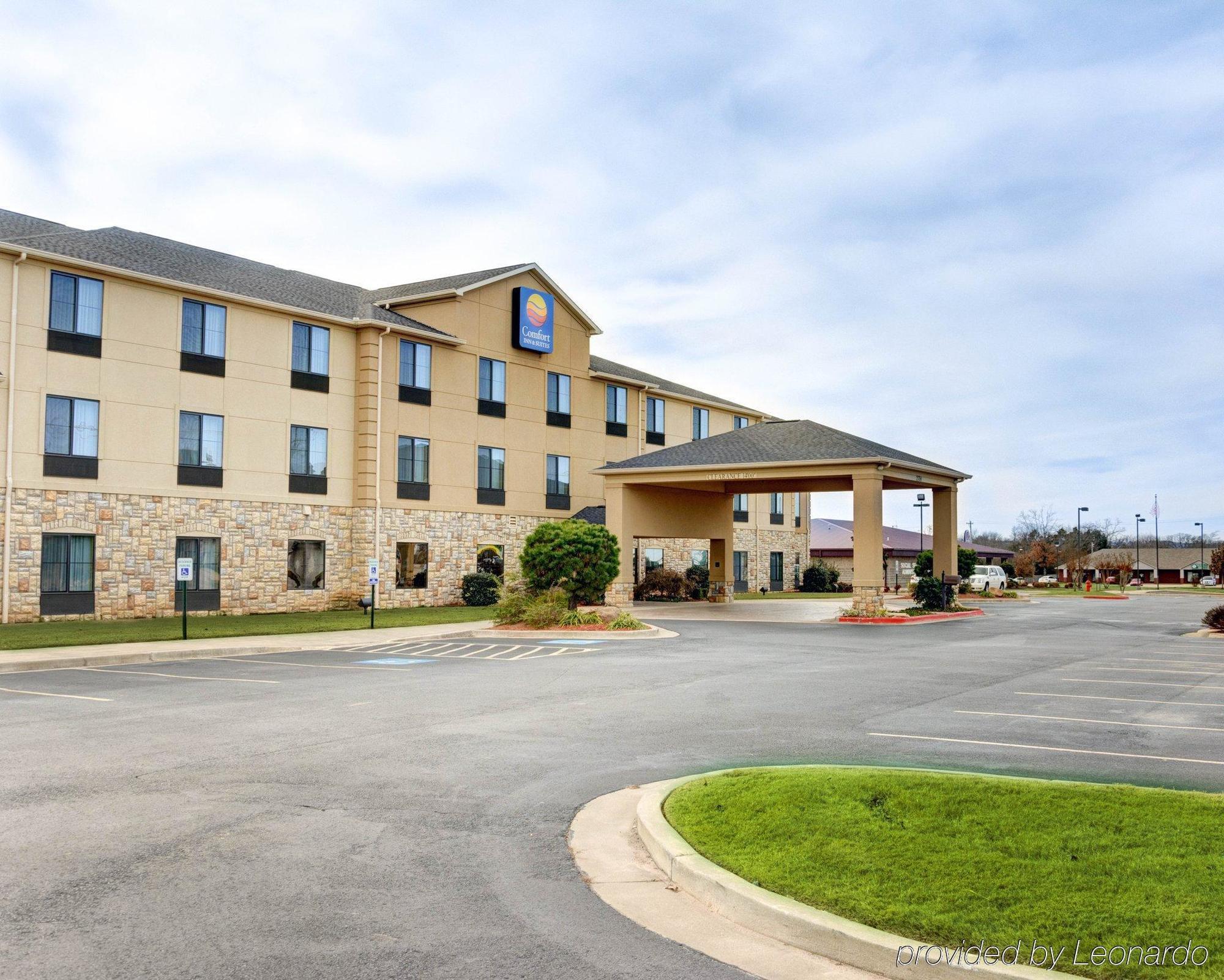 Comfort Inn & Suites Russellville I-40 Экстерьер фото